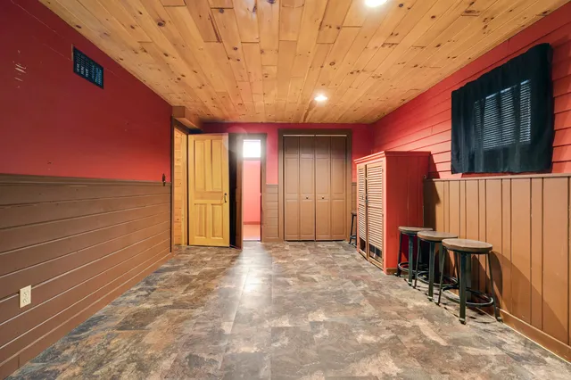 $439,900 | 182 Chestnut Knoll Road, Bethel, ME 04217