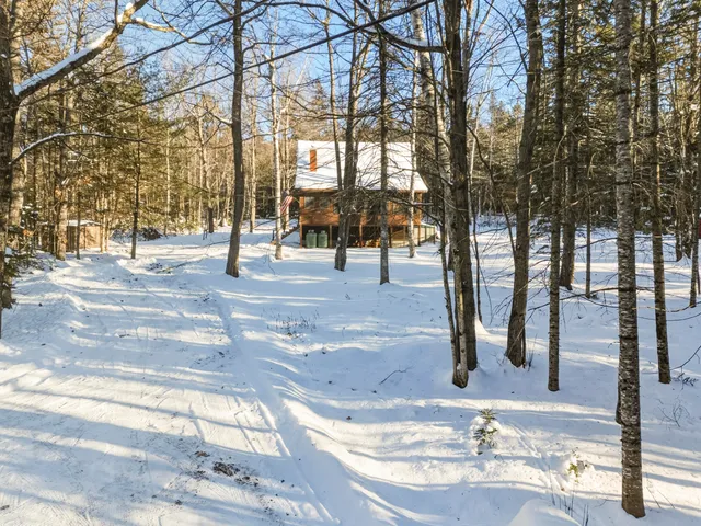 $439,900 | 182 Chestnut Knoll Road, Bethel, ME 04217