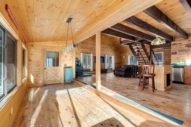 $439,900 | 182 Chestnut Knoll Road, Bethel, ME 04217