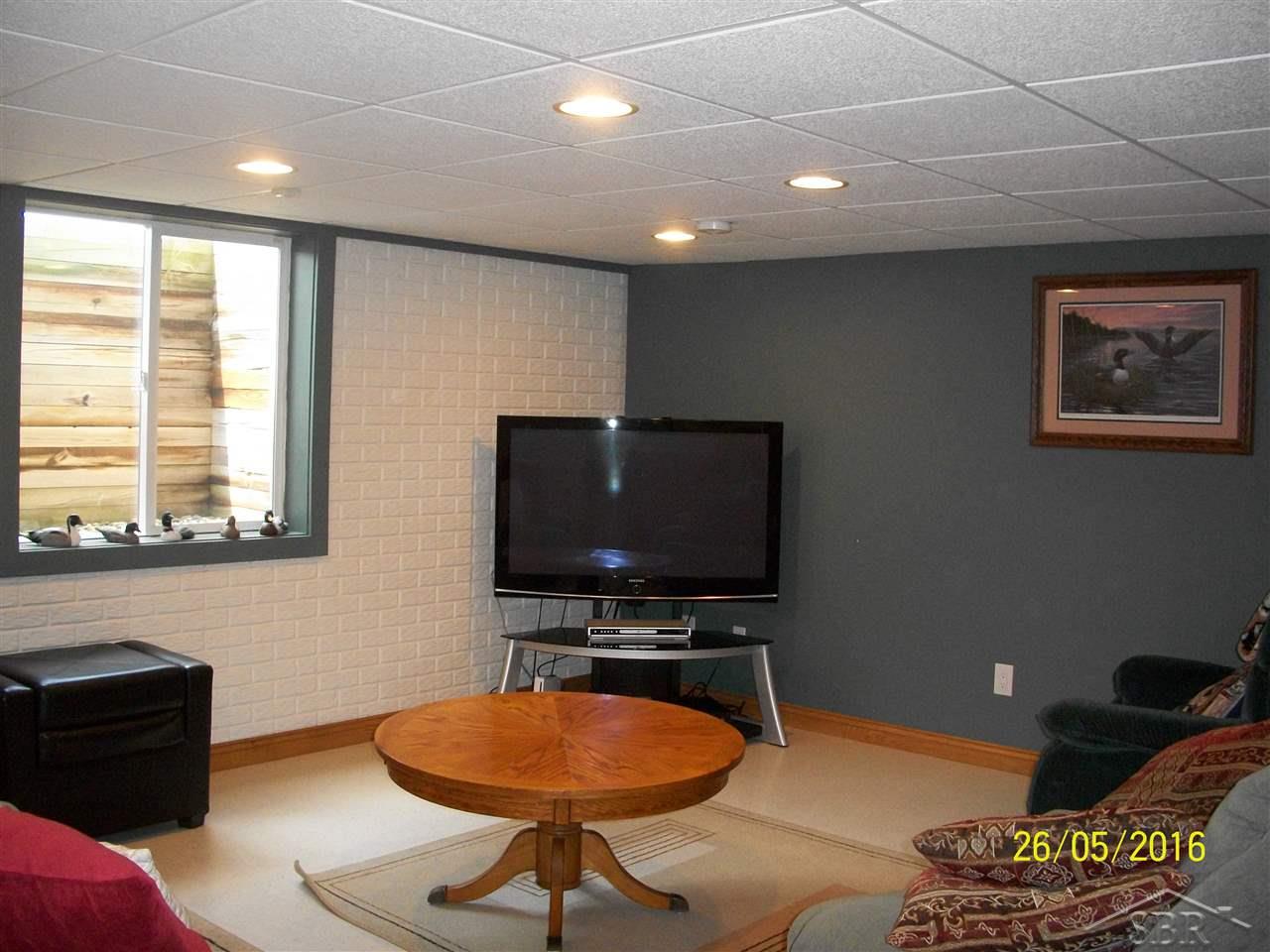 4387 North Graham Road Freeland, MI 48623 - Photo 23 of 33 31292126-22.JPG