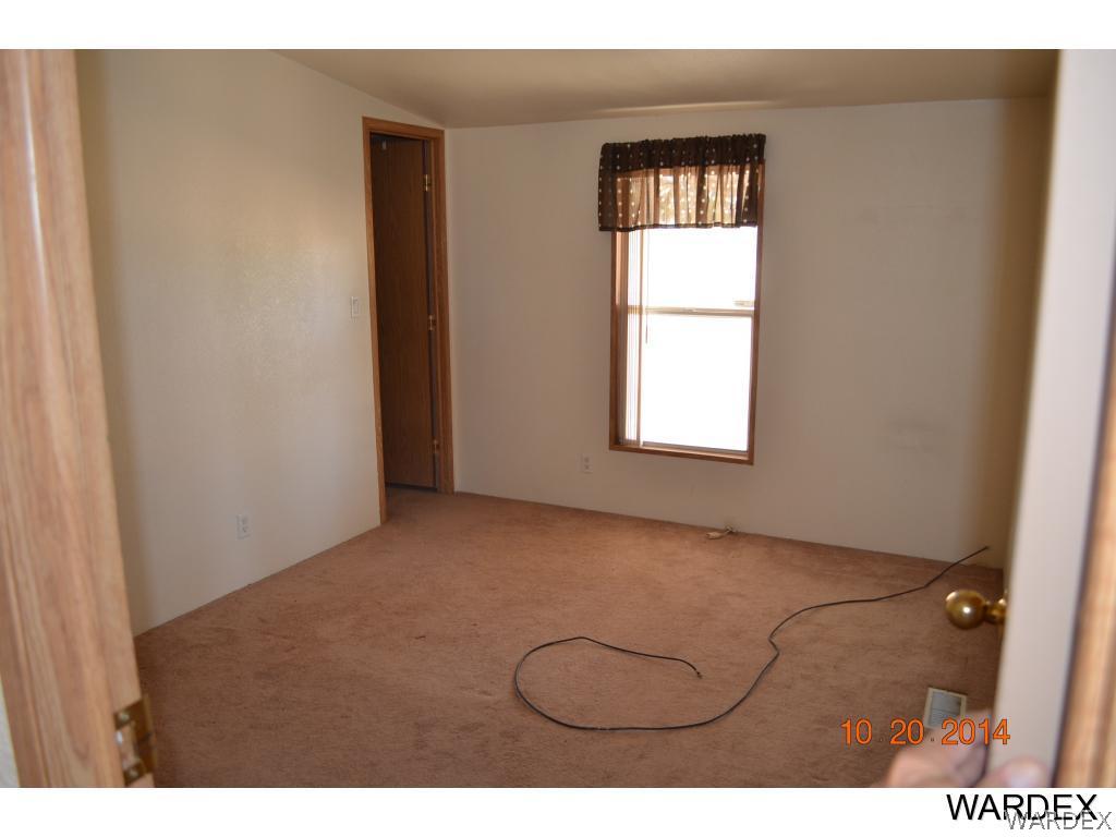 596 Davis Road Golden Valley, AZ 86413 - Photo 15 of 17 BEDROOM 1