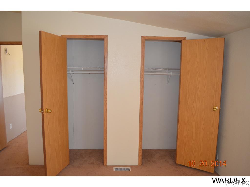 596 Davis Road Golden Valley, AZ 86413 - Photo 17 of 17 MSTR HISHER CLOSETS