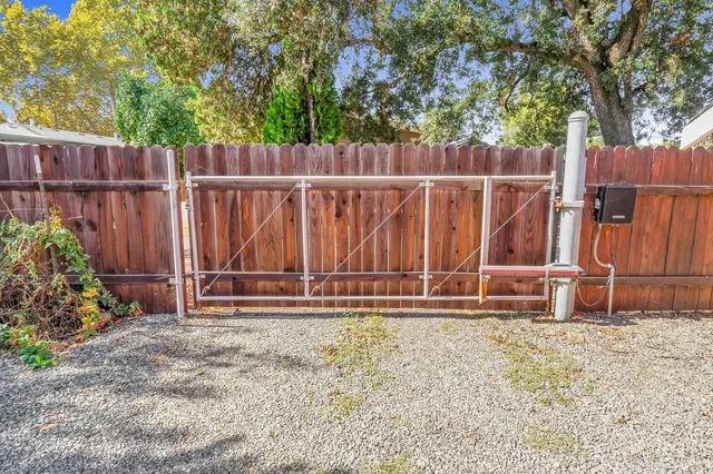 $699,000 | 96 1st Street, Woodland, CA 95695