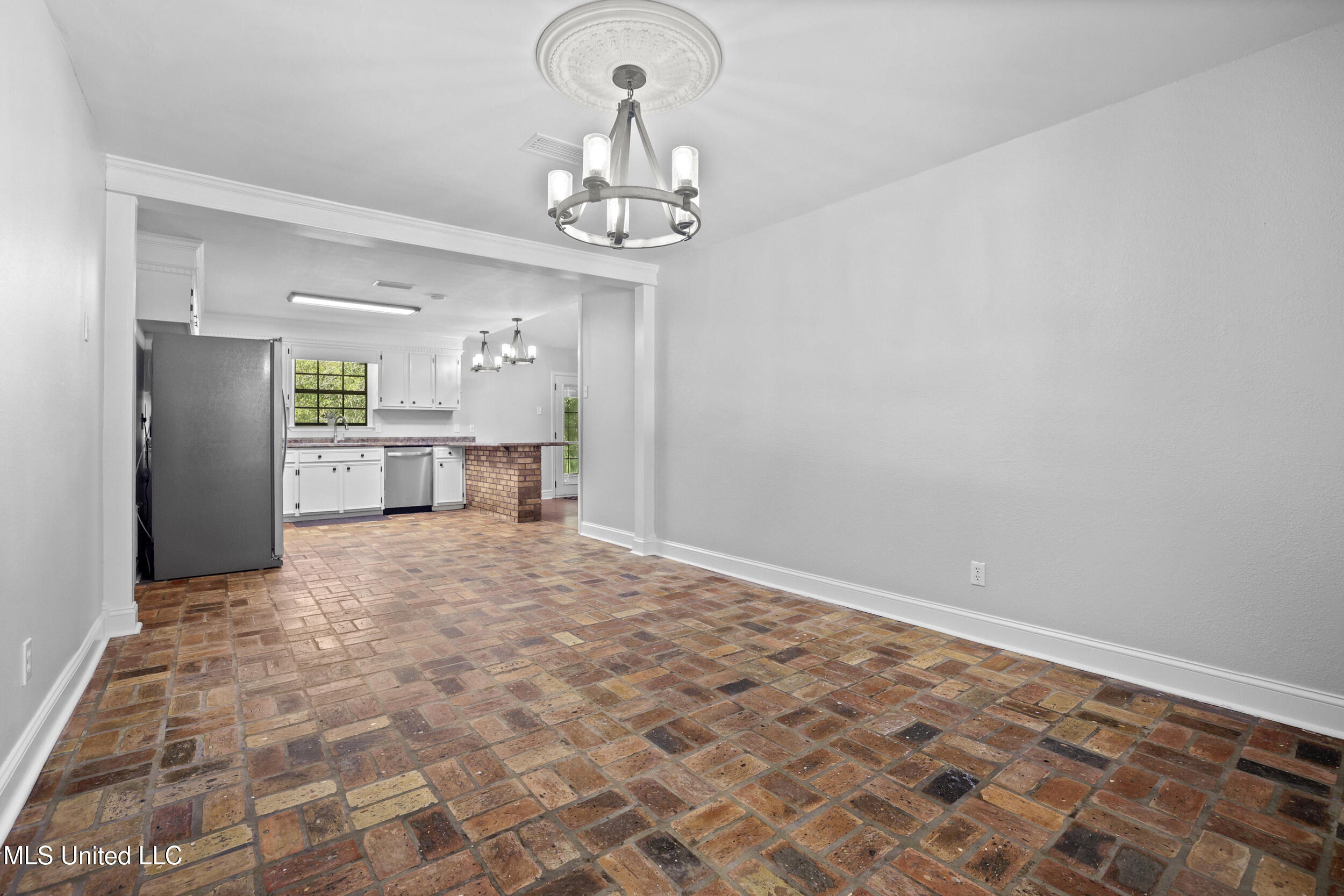 13410 Haley Road Saucier, MS 39574 - Photo 14 of 74 13410 haley rd saucier, ms_cpm_020