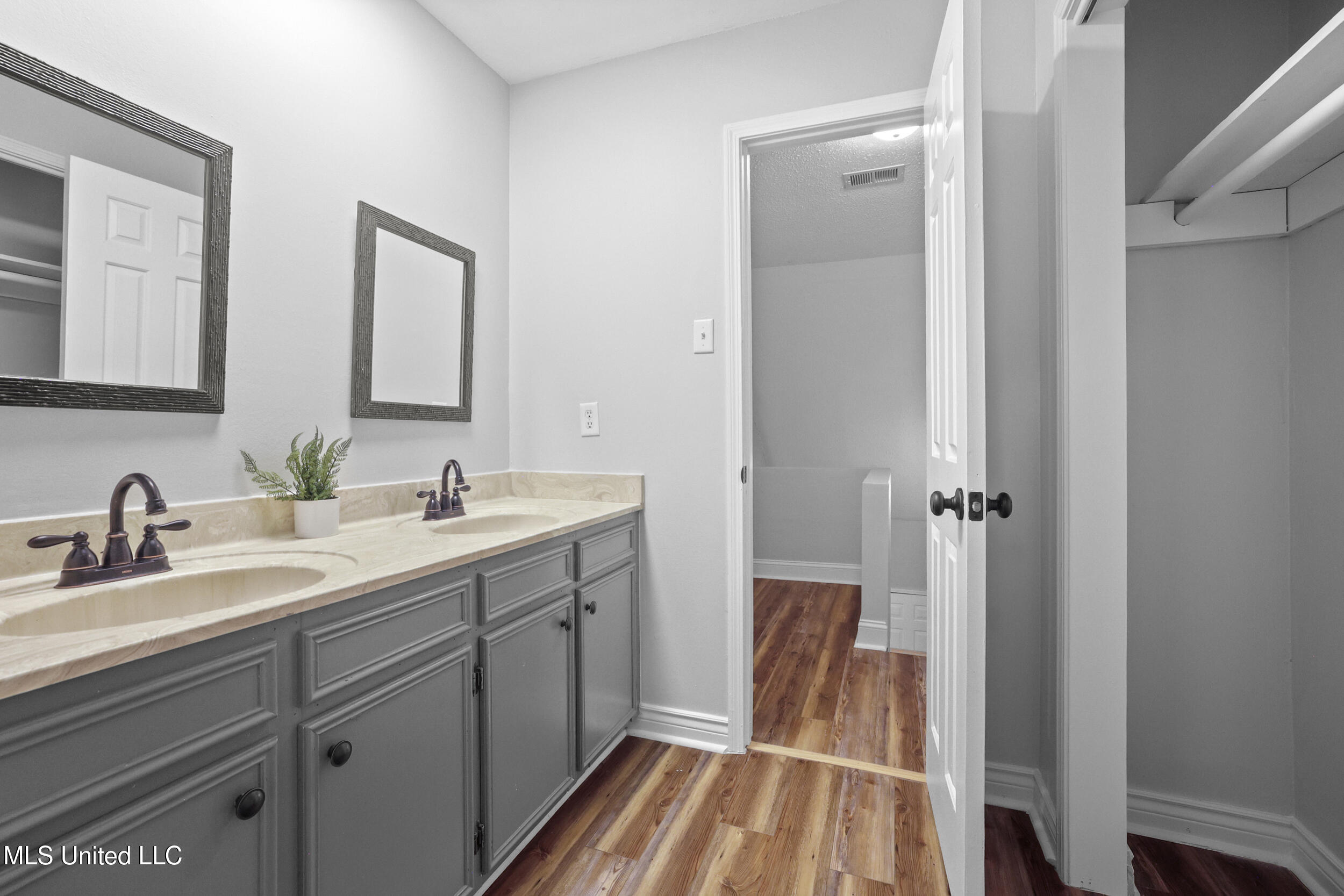 13410 Haley Road Saucier, MS 39574 - Photo 38 of 74 13410 haley rd saucier, ms_cpm_046