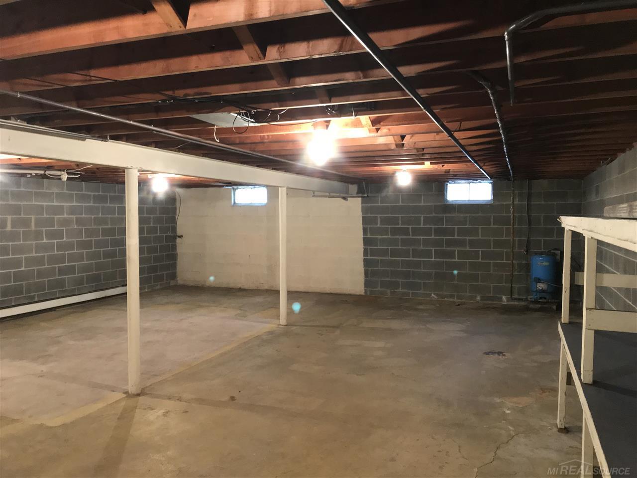 1617 Palms Road Columbus, MI 48063 - Photo 43 of 55