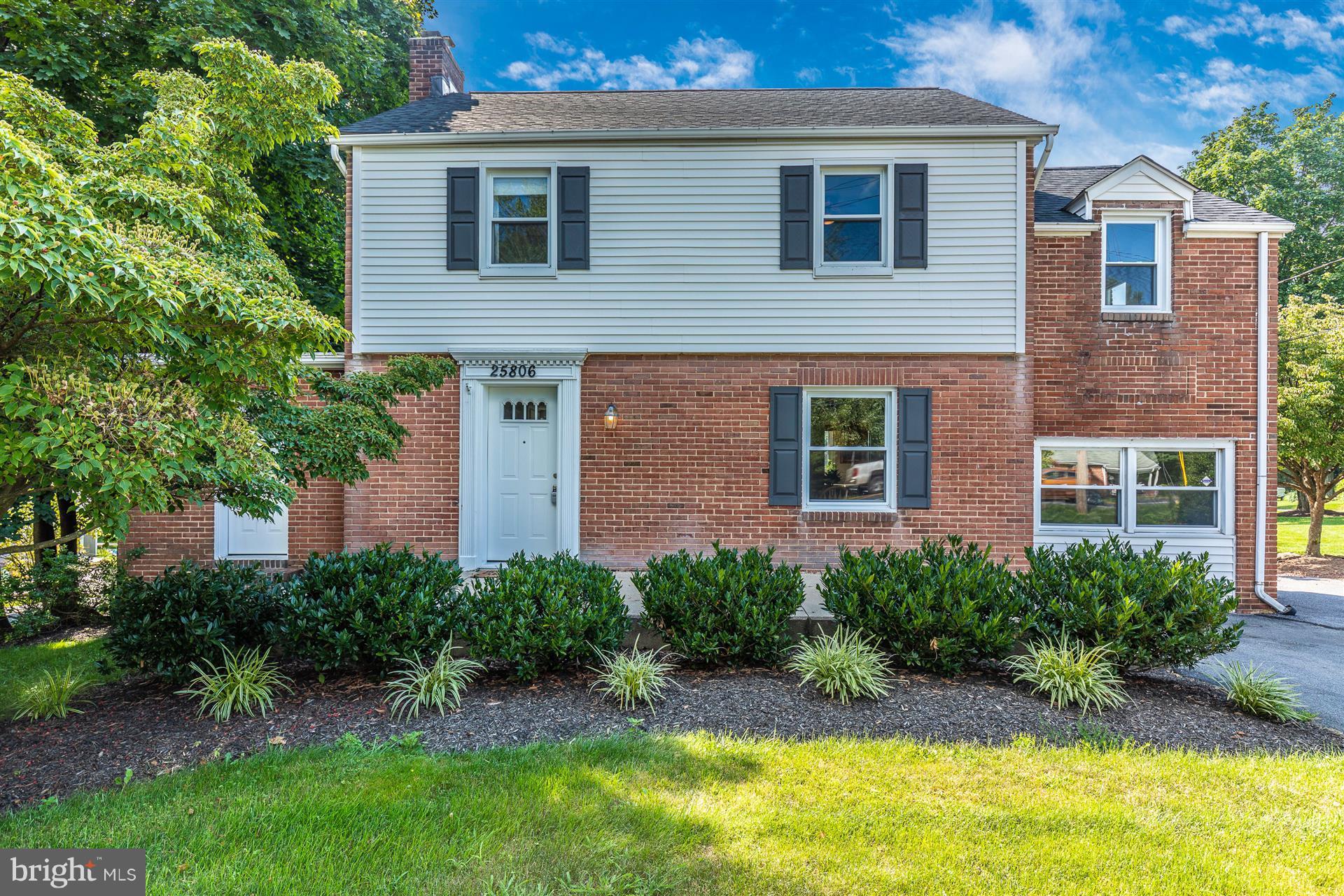 25806 Ridge Road Damascus, MD 20872 - Photo 2 of 30 Exterior (General)
