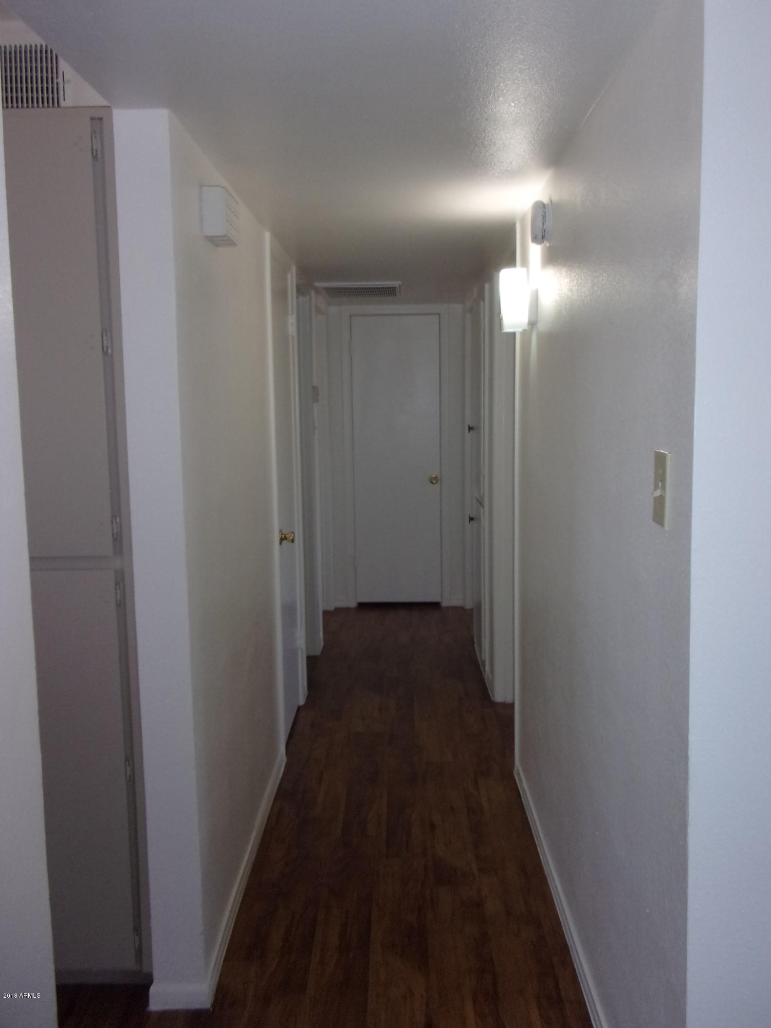 4730 West Osborn Road Phoenix, AZ 85031 - Photo 9 of 20 9_Hall