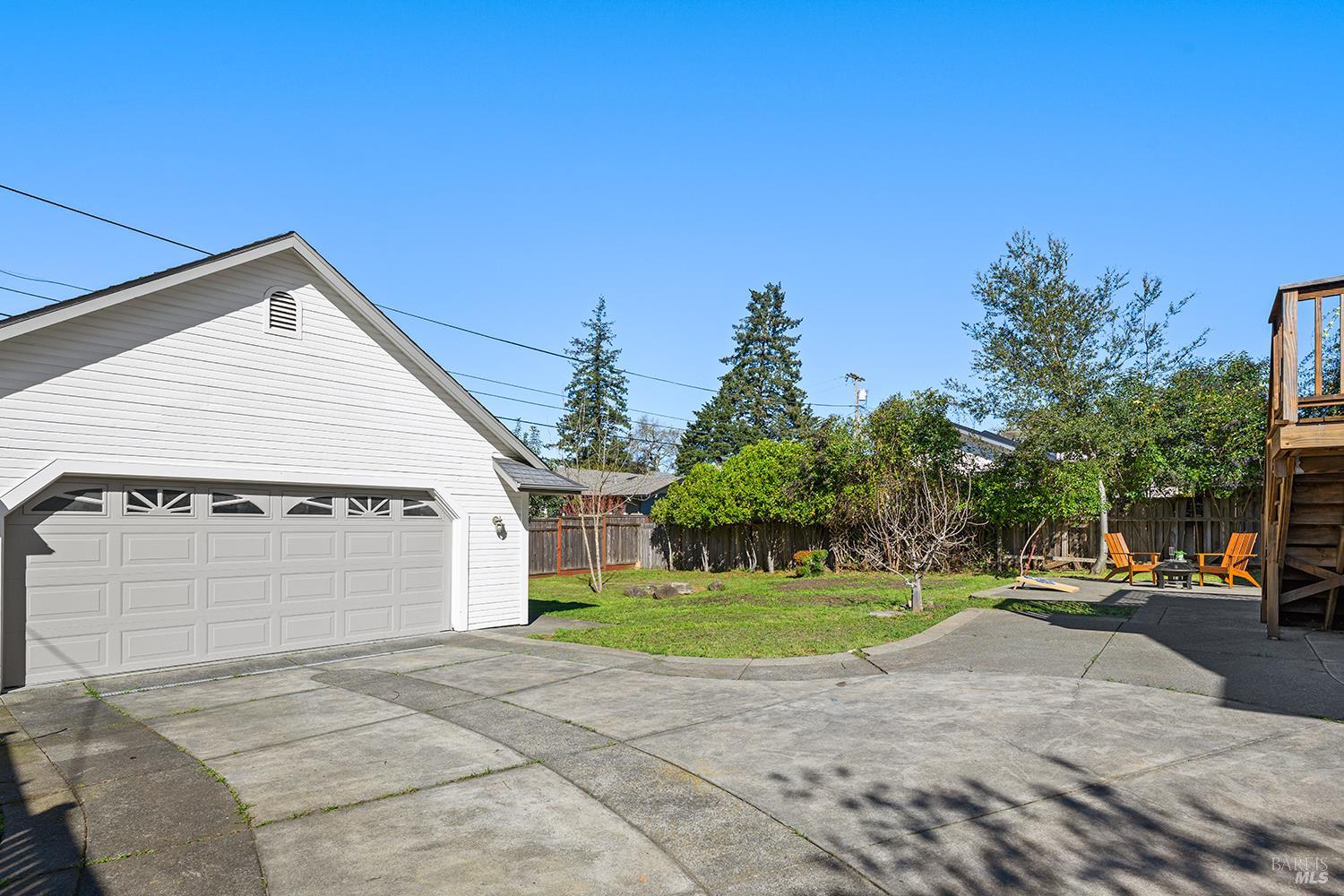 735 Johnson Street Healdsburg, CA 95448 - Photo 46 of 61