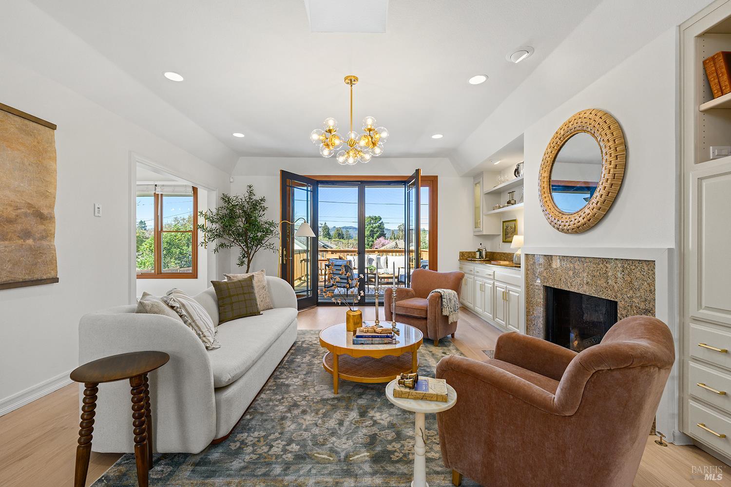 735 Johnson Street Healdsburg, CA 95448 - Photo 6 of 61