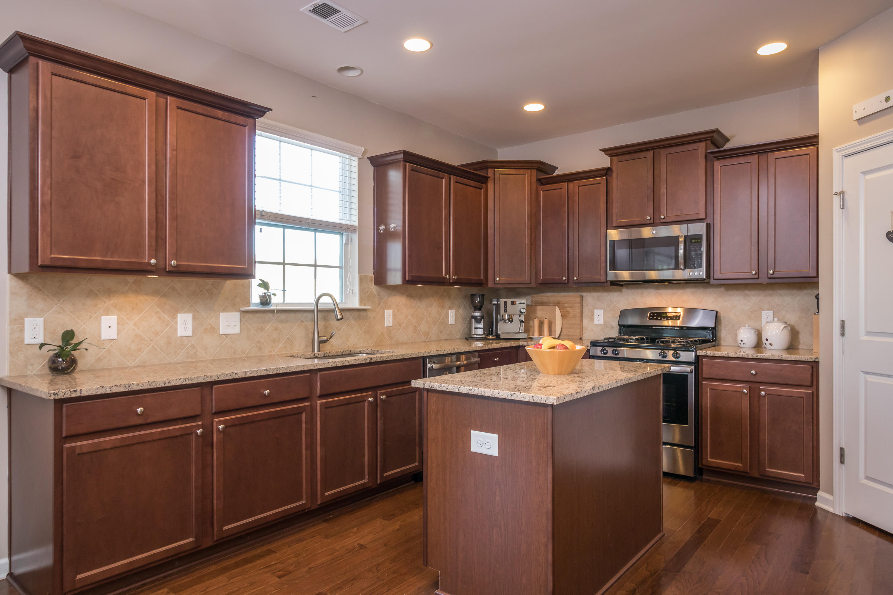 306 Beautyberry Road Summerville, SC 29486 - Photo 6 of 28 7--FULL
