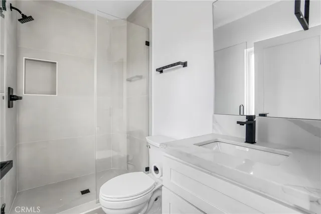 $1,950,000 | 7909 Aldea Avenue, Lake Balboa, CA 91406