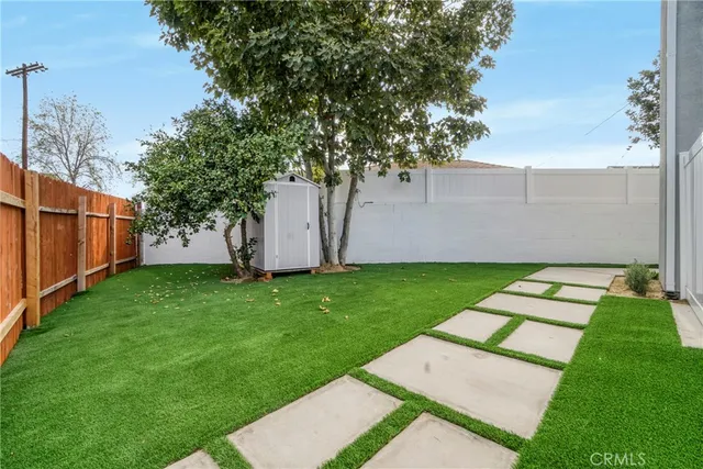 $1,950,000 | 7909 Aldea Avenue, Lake Balboa, CA 91406