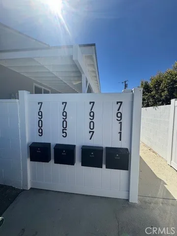 $1,950,000 | 7909 Aldea Avenue, Lake Balboa, CA 91406