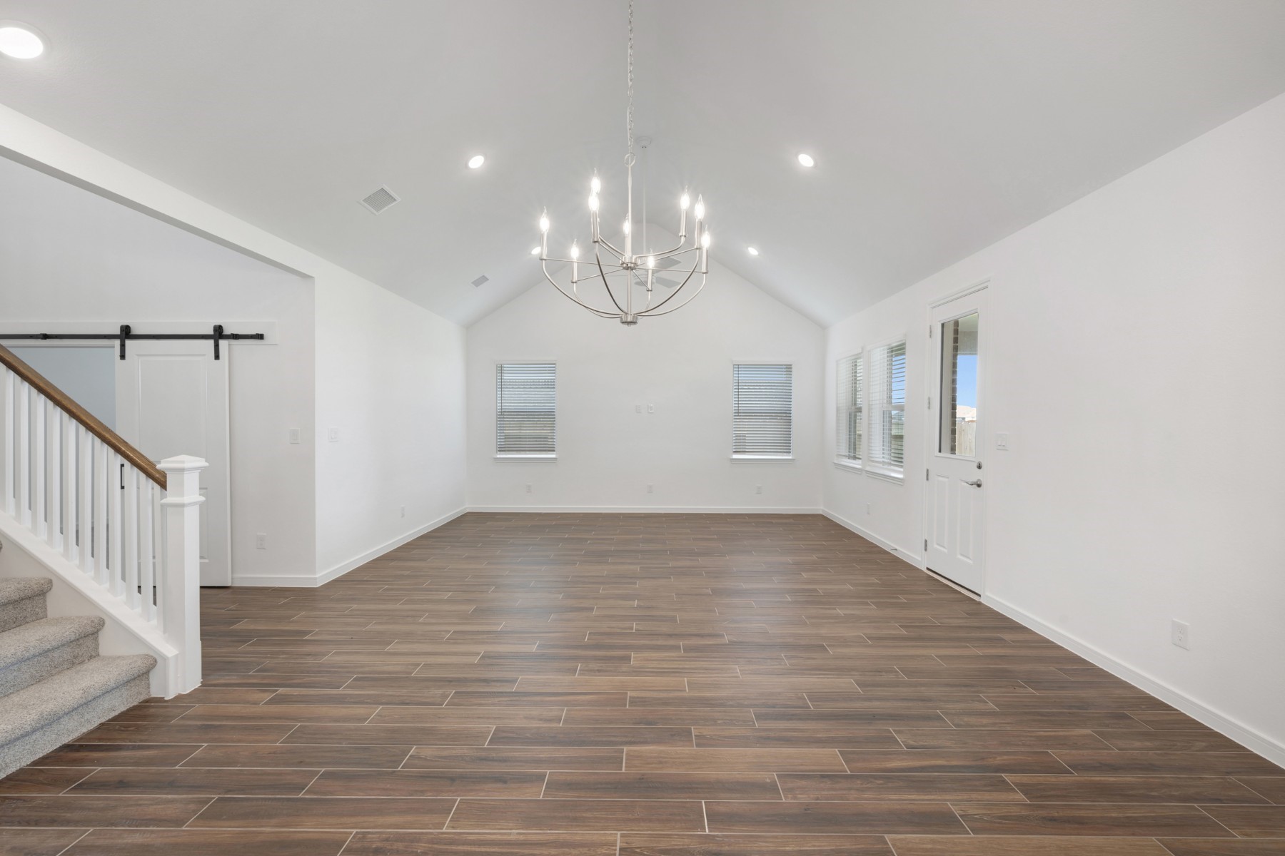 2939 Clapbread Lane Rosenberg, TX 77471 - Photo 13 of 49 Open living area with vaulted ceilings (*Photo not of actual home and used for illustration purposes only.)