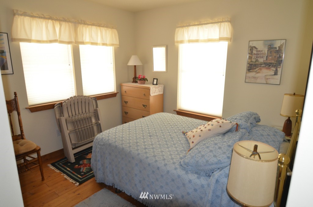 16430 South Lakeshore Road Chelan, WA 98816 - Photo 15 of 20 Gallery Image 15