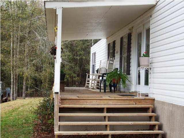 263 Rabbits Run Atmore, AL 36502 - Photo 3 of 20