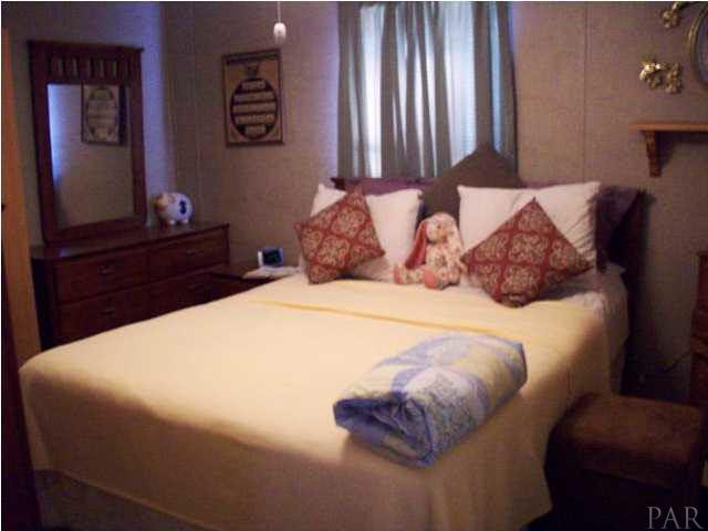 263 Rabbits Run Atmore, AL 36502 - Photo 8 of 20