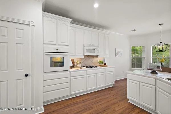 $360,000 | 303 Apple Blossom Court, Brandon, MS 39047