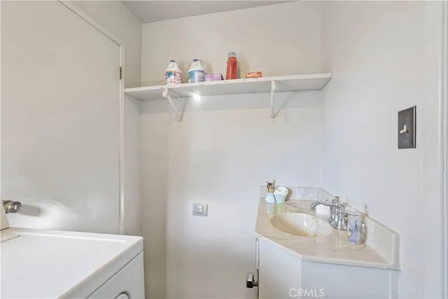 $360,000 | 15177 Harbor Lane, Clearlake, CA 95422