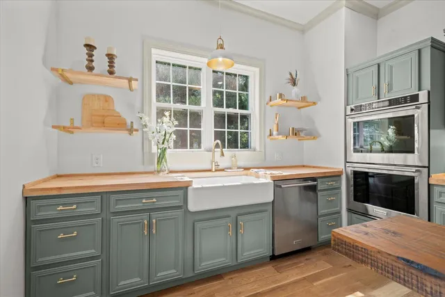 $695,000 | 703 West Walnut Avenue, Dalton, GA 30720