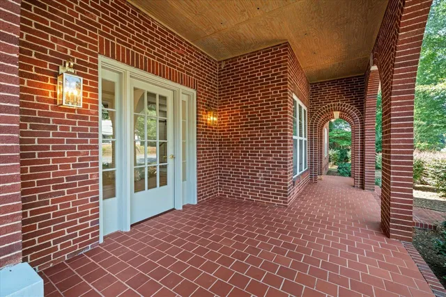 $695,000 | 703 West Walnut Avenue, Dalton, GA 30720