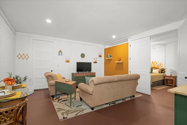 $695,000 | 703 West Walnut Avenue, Dalton, GA 30720