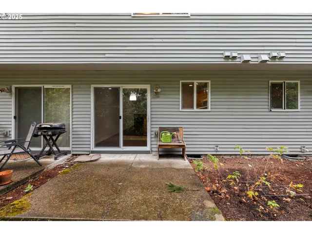 $259,900 | 4000 Northeast 109th Avenue, Unit 129Z, Vancouver, WA 98682