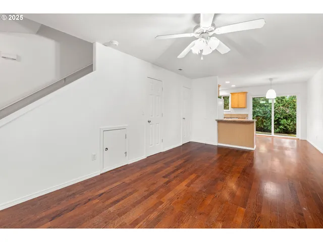 $259,900 | 4000 Northeast 109th Avenue, Unit 129Z, Vancouver, WA 98682