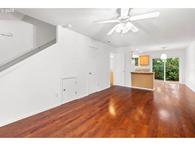 $259,900 | 4000 Northeast 109th Avenue, Unit 129Z, Vancouver, WA 98682