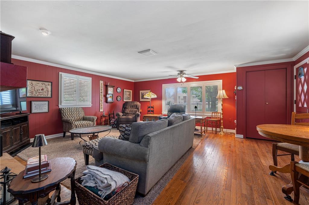 370 Reichold Road Wexford, PA 15090 - Photo 14 of 50 Gallery Image 14