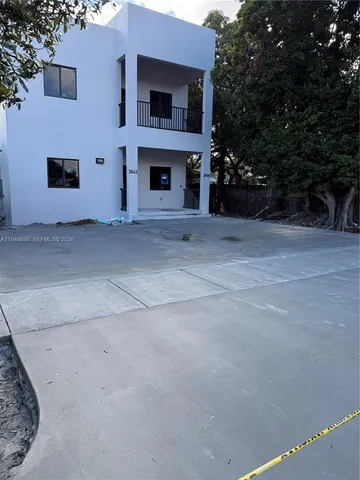 a view of house and outdoor space