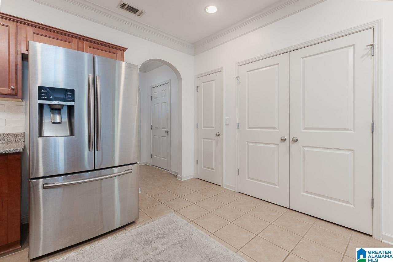 1222 Inverness Cove Way Birmingham, AL 35242 - Photo 10 of 31