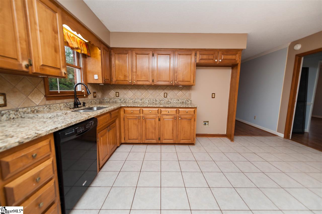 36 Kilbarry Court Inman, SC 29349 - Photo 5 of 36