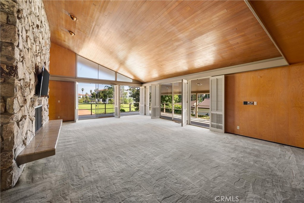 8780 Hillcrest Road Buena Park, CA 90621 - Photo 23 of 62 Family/Living Room