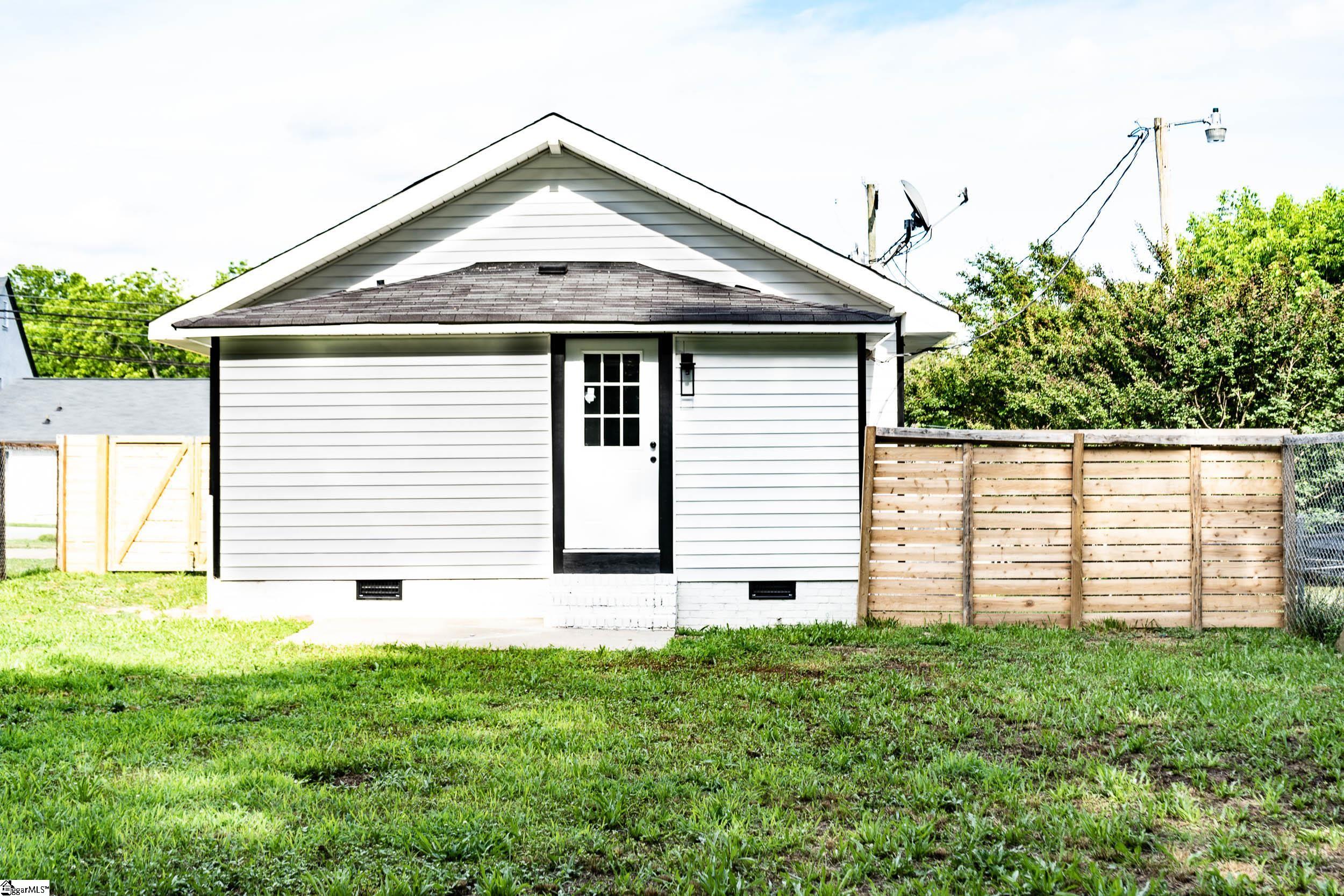 708 South Line Street Extension Greer, SC 29651 - Photo 17 of 20 Gallery Image 17