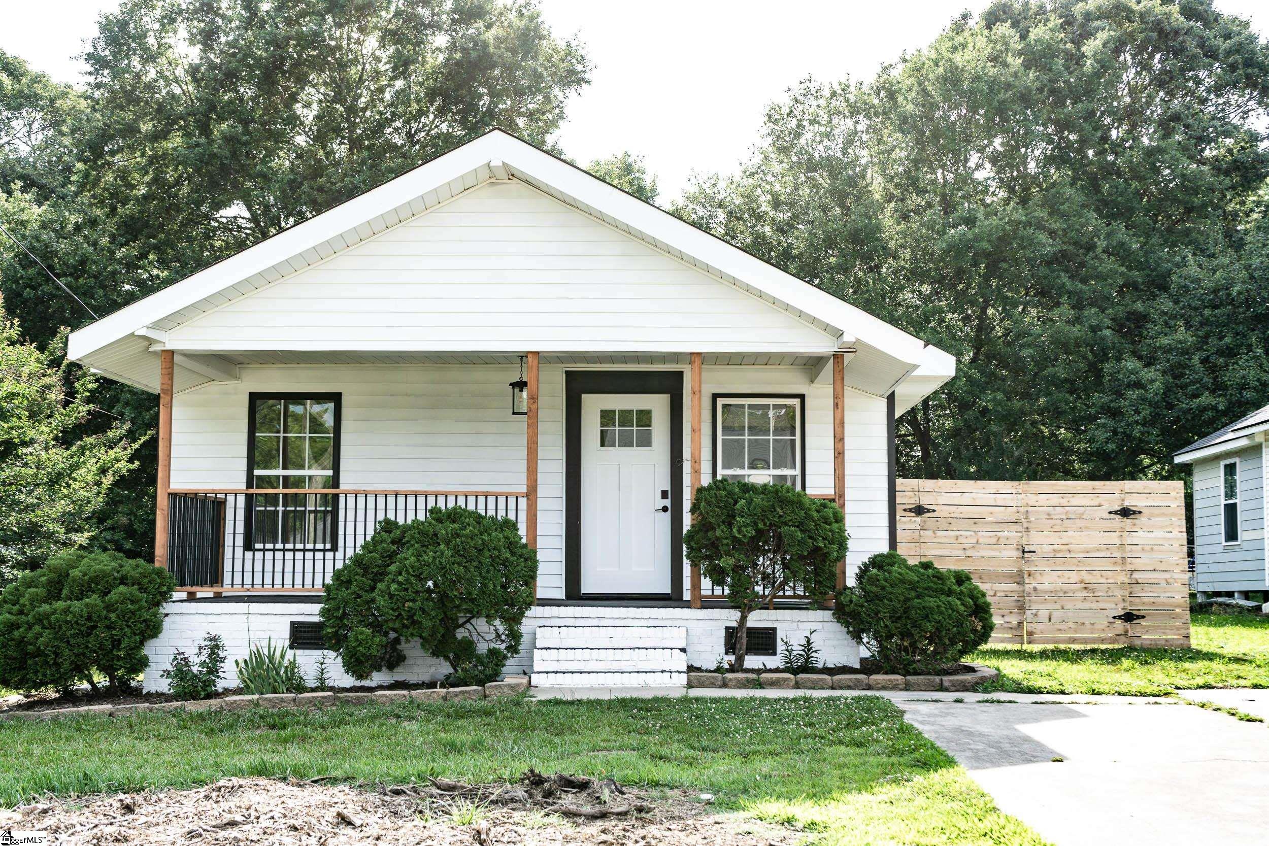 708 South Line Street Extension Greer, SC 29651 - Photo 2 of 20 Gallery Image 2