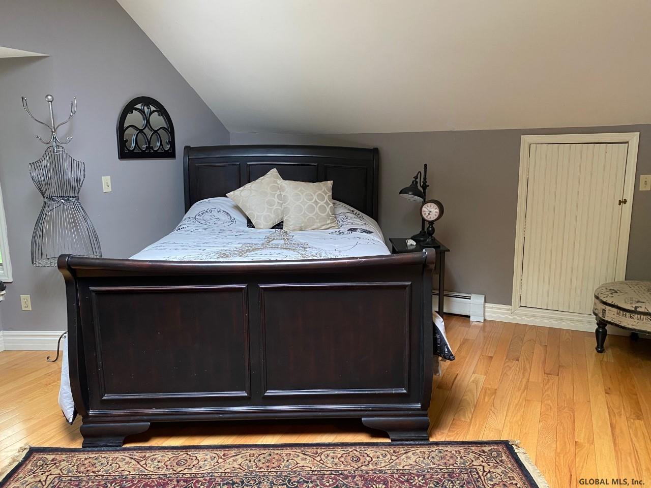 773 Lisha Kill Road Schenectady, NY 12309 - Photo 13 of 37 Gallery Image 13