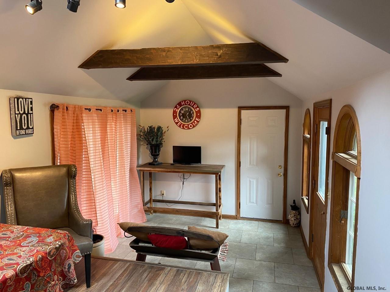 773 Lisha Kill Road Schenectady, NY 12309 - Photo 7 of 37 Gallery Image 7