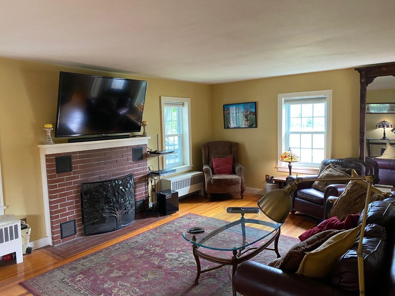773 Lisha Kill Road Schenectady, NY 12309 - Photo 8 of 37 Gallery Image 8