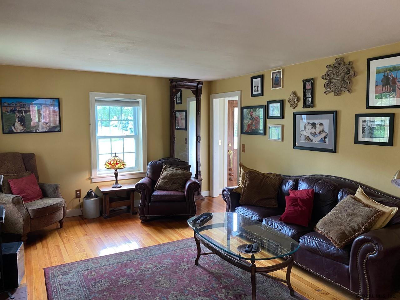 773 Lisha Kill Road Schenectady, NY 12309 - Photo 9 of 37 Gallery Image 9