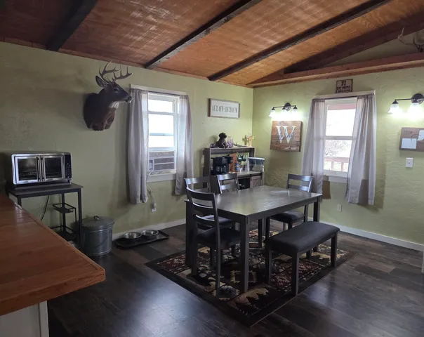 $650,000 | 341 Trabing Road, Buffalo, WY 82834