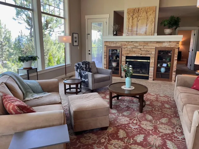 $775,000 | 10532 North Edna Lane, Spokane, WA 99218