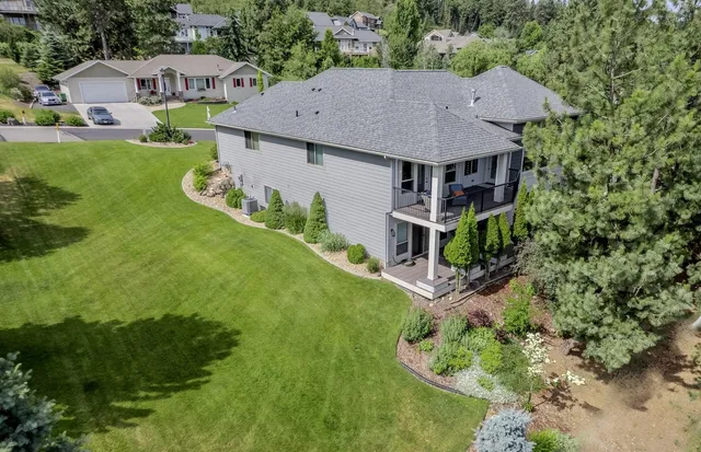 $775,000 | 10532 North Edna Lane, Spokane, WA 99218