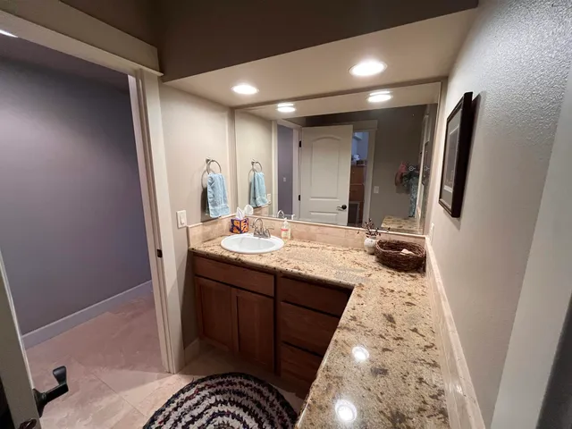 $775,000 | 10532 North Edna Lane, Spokane, WA 99218