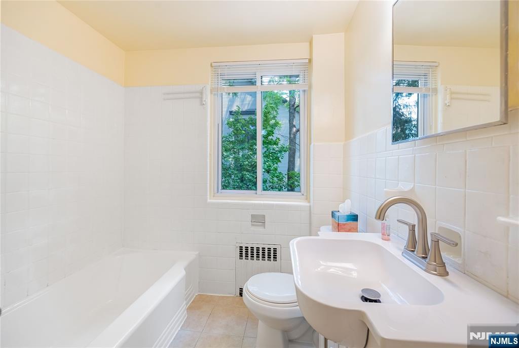 700 Kinderkamack Road, Unit 1 River Edge, NJ 07661 - Photo 28 of 36