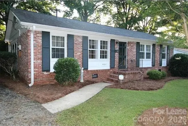 $1,595 | 4520 Holbrook Drive, Charlotte, NC 28205