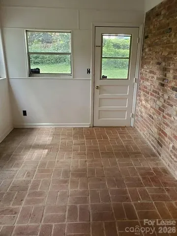 $1,595 | 4520 Holbrook Drive, Charlotte, NC 28205