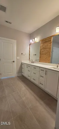 $2,600 | 11549 Helmond Way, Unit 118, Raleigh, NC 27617