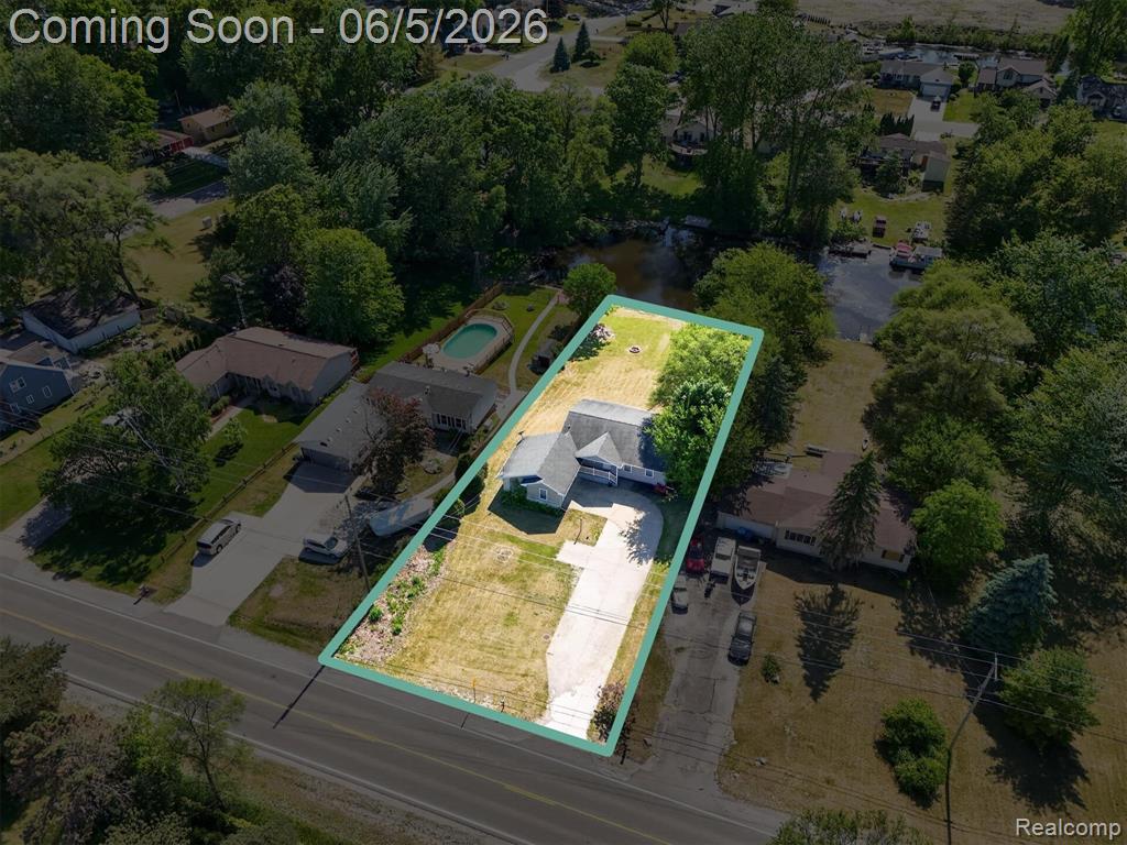 14232 North Road Fenton, MI 48430 - Photo 65 of 66